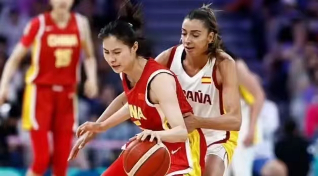 关于田径赛场再起风云：蓬莱鲨队队击败关中独角兽队，脚步移动更到位防守强度拉满的信息-开云网址入口