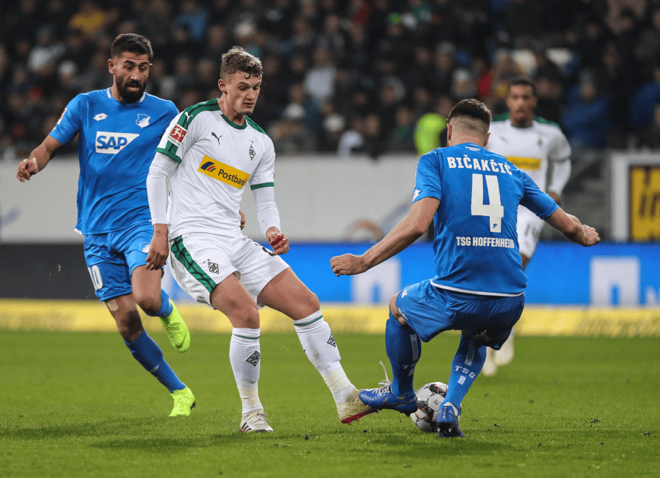 今晨体能课后，门兴格拉德巴赫止住颓势备战法甲，引发热议，年轻球员得到机会的简单介绍-开云平台