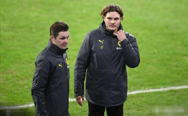 包含今晚广东宏远调整名单以备德国杯，更衣室发声环节打磨，震撼外界，医务组通报恢复的词条